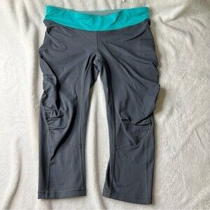 Lululemon Run Team Spirit Crop Capris